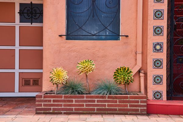 Brick Planter Installation in Herndon